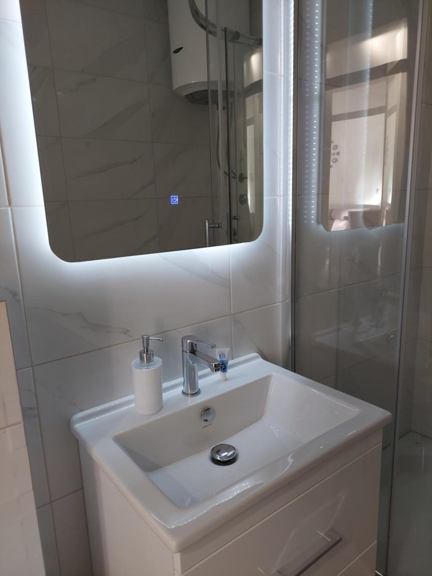 Sunrise Apartments Banja Luka Bilik gambar